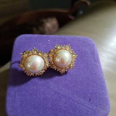 Christian Dior faux Mabe pearl and rhinestone CLA… - image 1