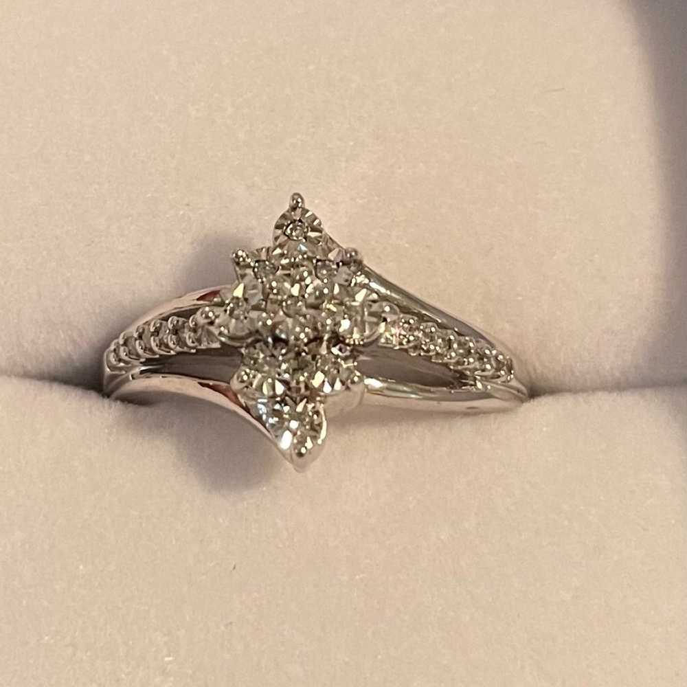 Antique Style Marquise 1/4 ct Diamond Ring - image 3