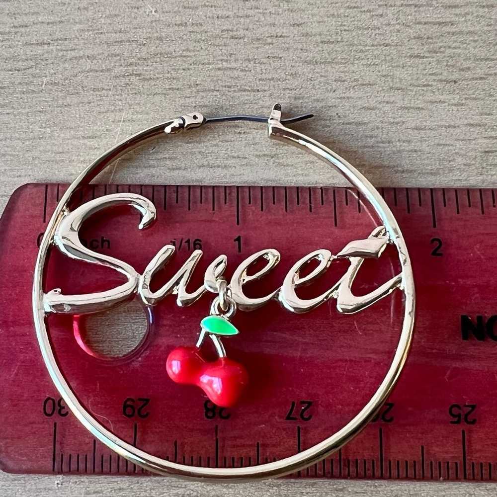 VINTAGE 1980’S SWEET CHERRY ON TOP OVERSIZED HOOP… - image 6