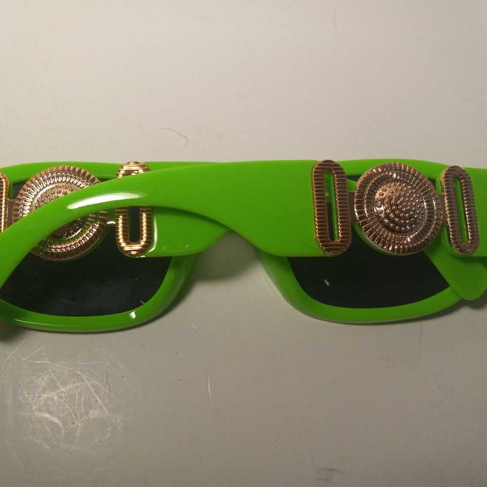 Biggie Vintage Retro Style Sunglasses - image 5