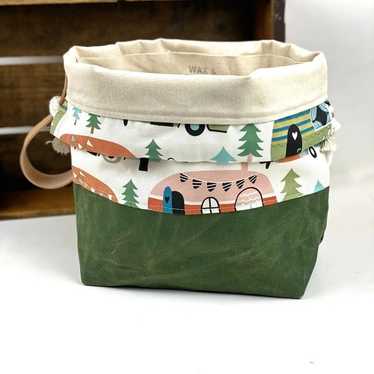 Forest Green Vintage Glamping Trailer Waxed Canva… - image 1