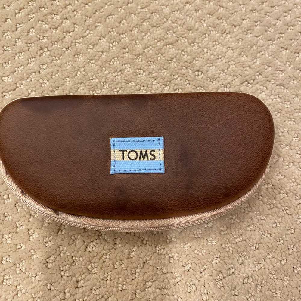 Vintage TOMS sunglasses, light grey - image 4