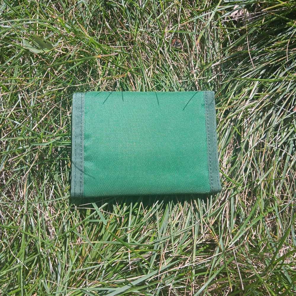 Vtg Newport velcro wallet - image 2