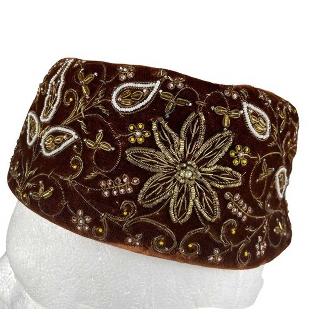 Floral Metallic Beaded Vintage Pillbox Hat Cap 19… - image 3