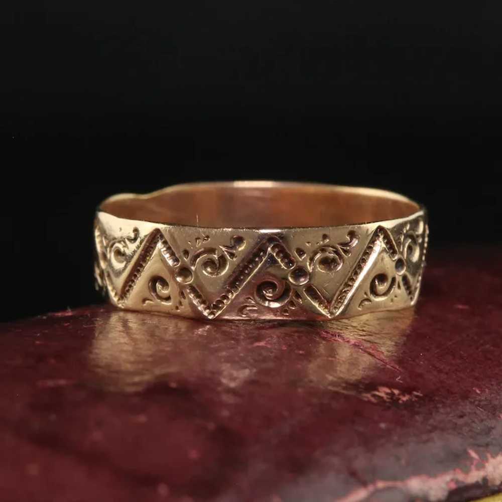 Antique Victorian 14K Yellow Gold Engraved Weddin… - image 3