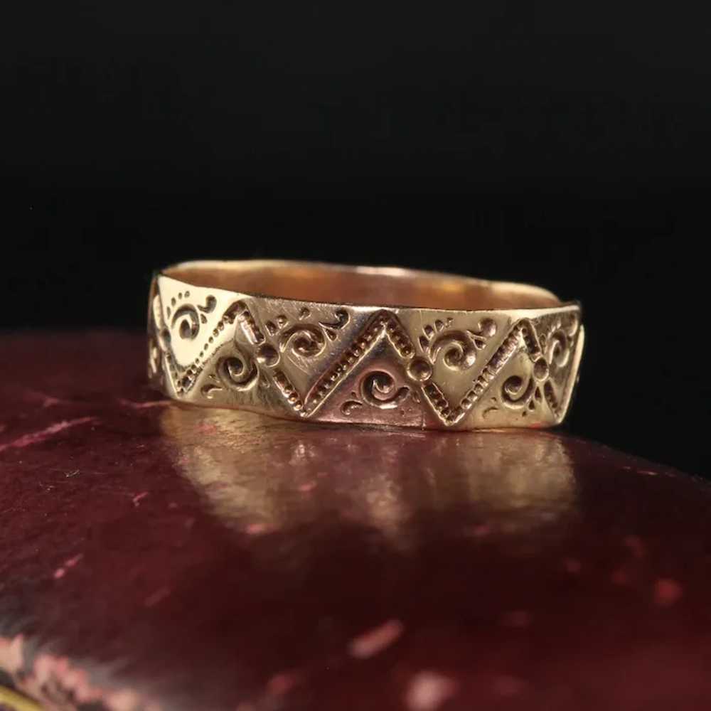 Antique Victorian 14K Yellow Gold Engraved Weddin… - image 4