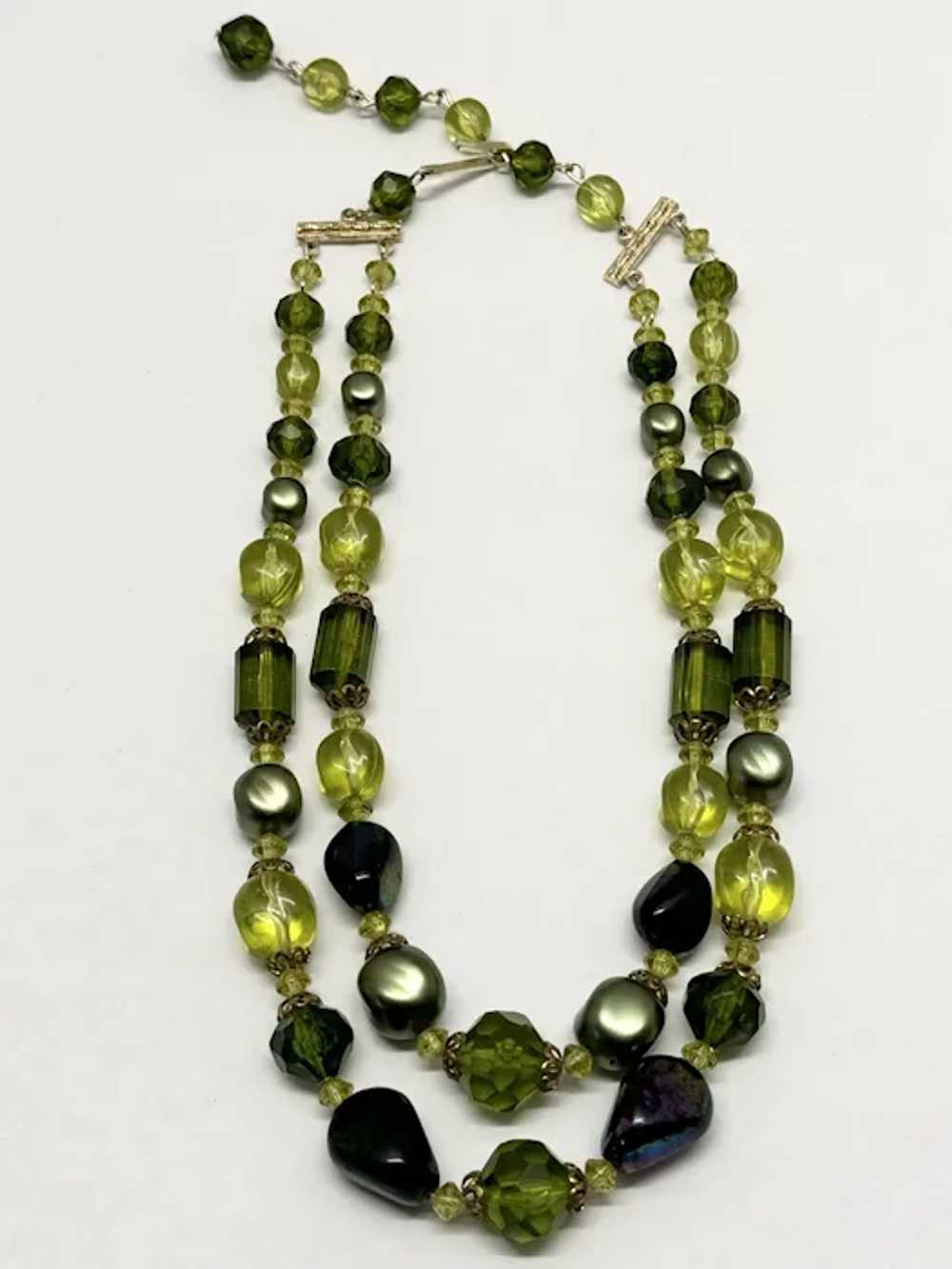 West Germany Vintage Green Beaded Necklace - image 3