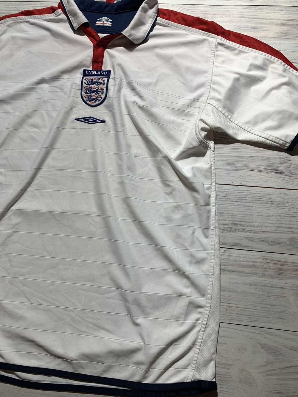 Soccer Jersey × Umbro England 2003/2005 football … - image 9