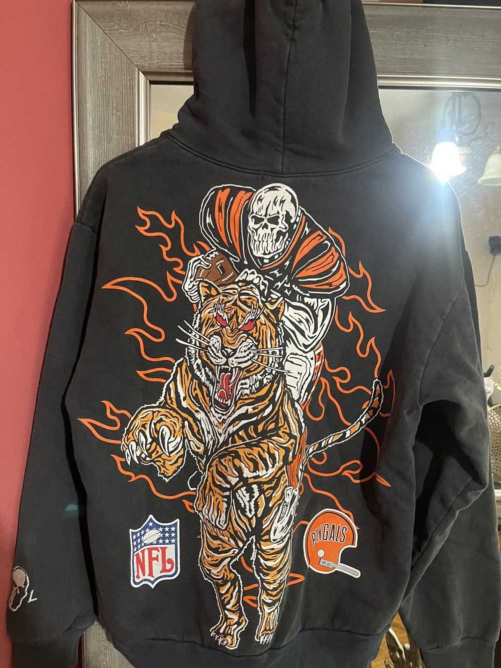 Warren Lotas Warren Lotas x Nfl Bengals Hoodie Si… - image 12