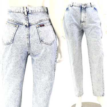 Vintage 90s Vintage Light Acid Wash Tapered Leg J… - image 1