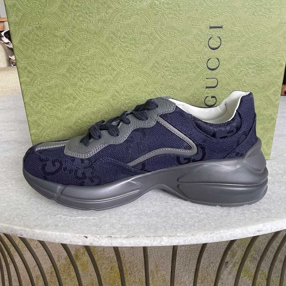 Gucci Rhyton cloth low trainers - image 2