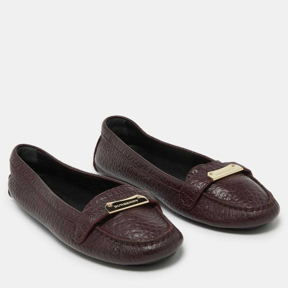 Burberry Leather flats - image 3