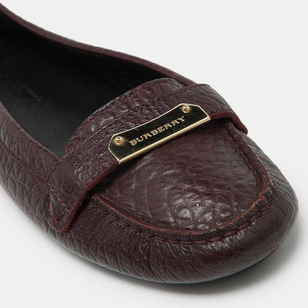 Burberry Leather flats - image 6