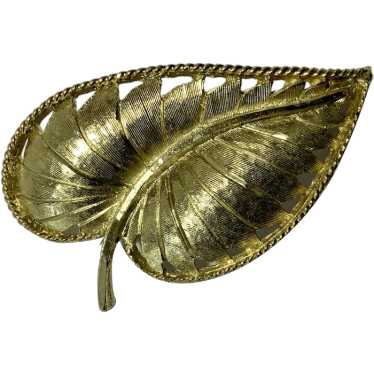 BSK Gold Tone Leaf Brooch Pin