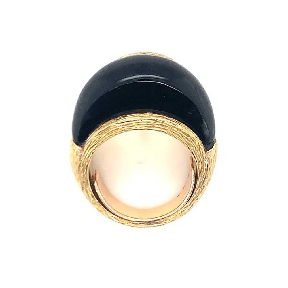 White Coral and Black Onyx Bombe 18K Yellow Gold … - image 6