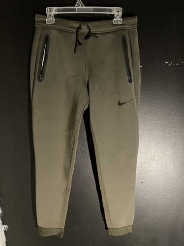 Nike nike therma-fit joggers