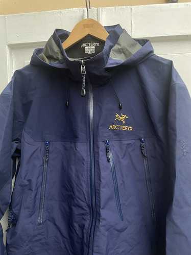 Arc'Teryx Arcteryx Theta AR 24KT Dark Blue Purple 