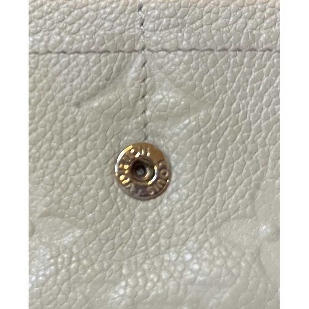 Louis Vuitton Sarah leather wallet - image 8