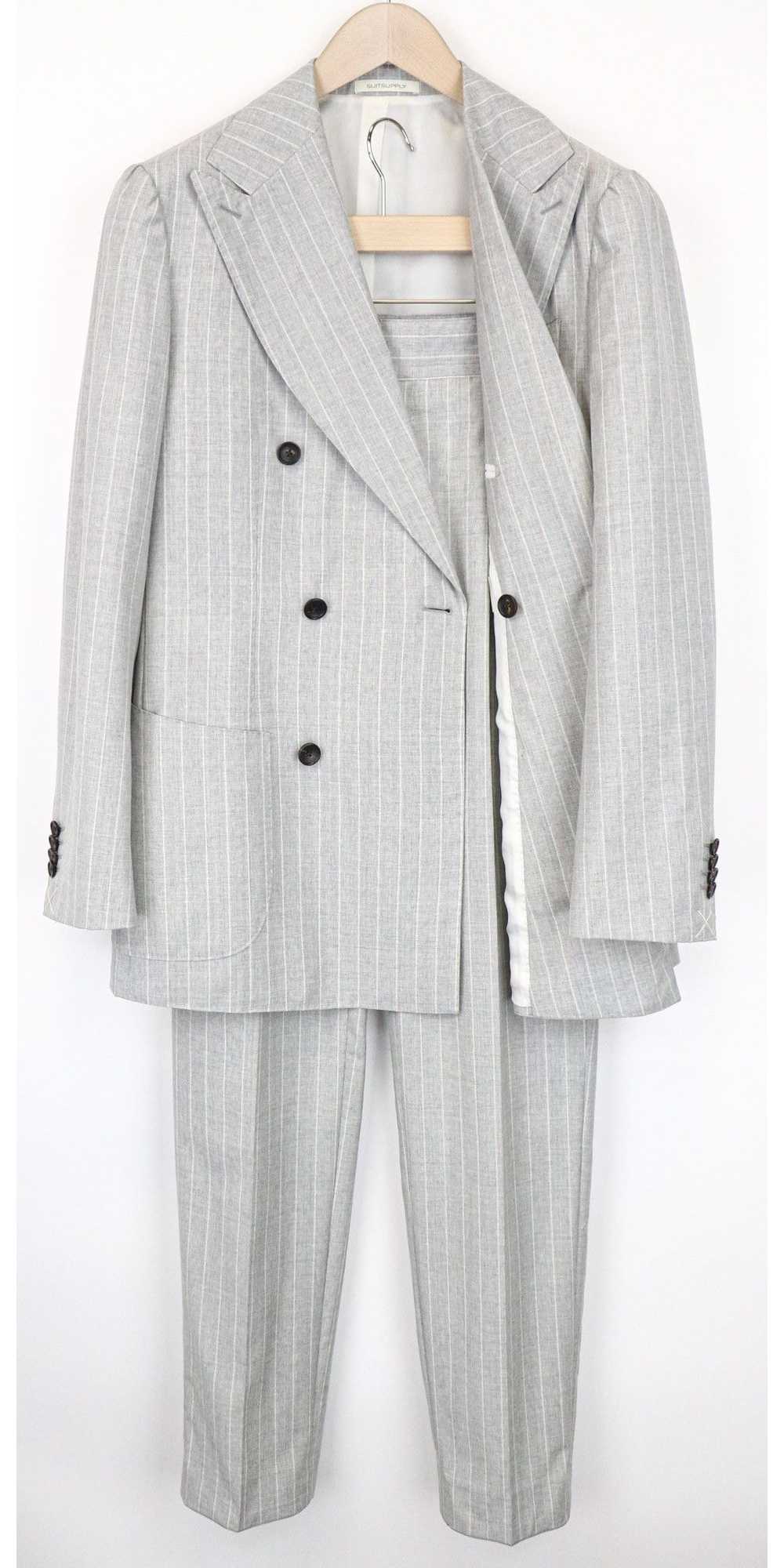 Suitsupply HAVANA DOUBLE BREAST UK38R Grey Stripe… - image 1