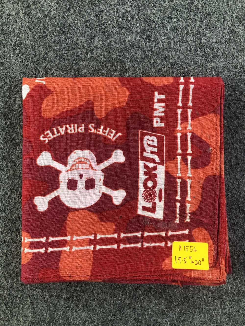 Skulls × Vintage Jeff's Pirates Handkerchief / Ba… - image 8