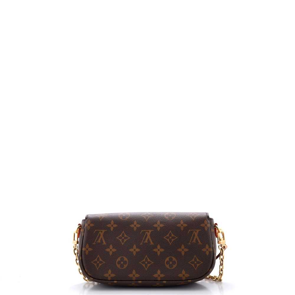 Louis Vuitton Ivy Wallet on Chain Monogram Canvas - image 3