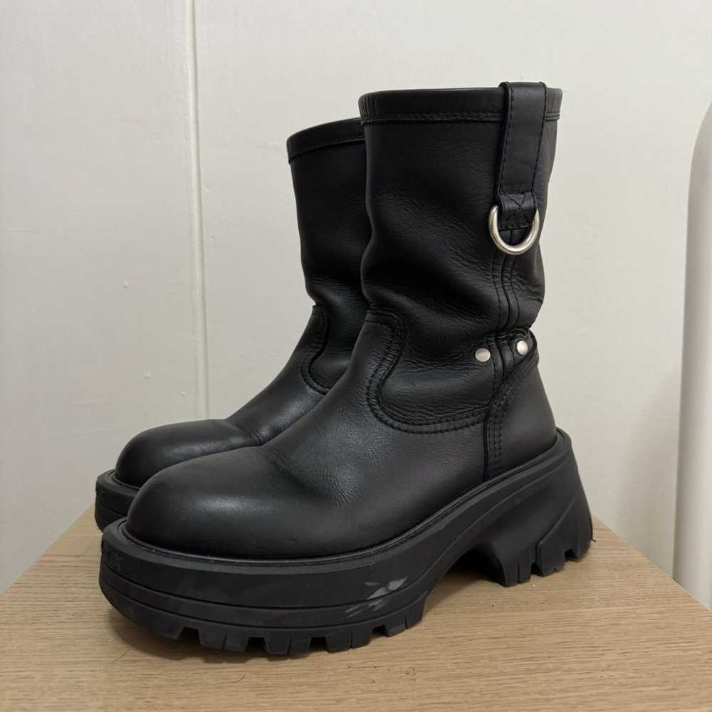 1017 ALYX 9SM × Alyx 1017 ALYX 9SM Work Boots FW23 - image 1