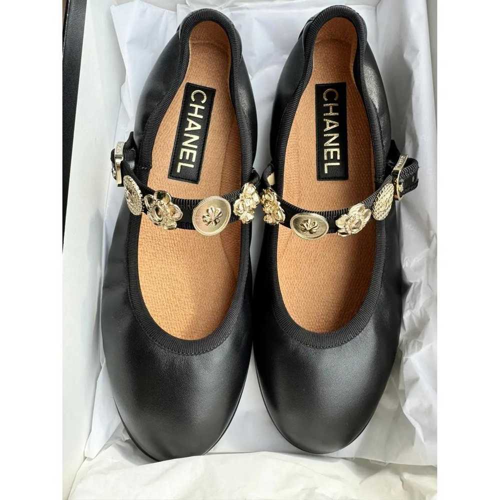 Chanel Mary Janes leather ballet flats - image 2