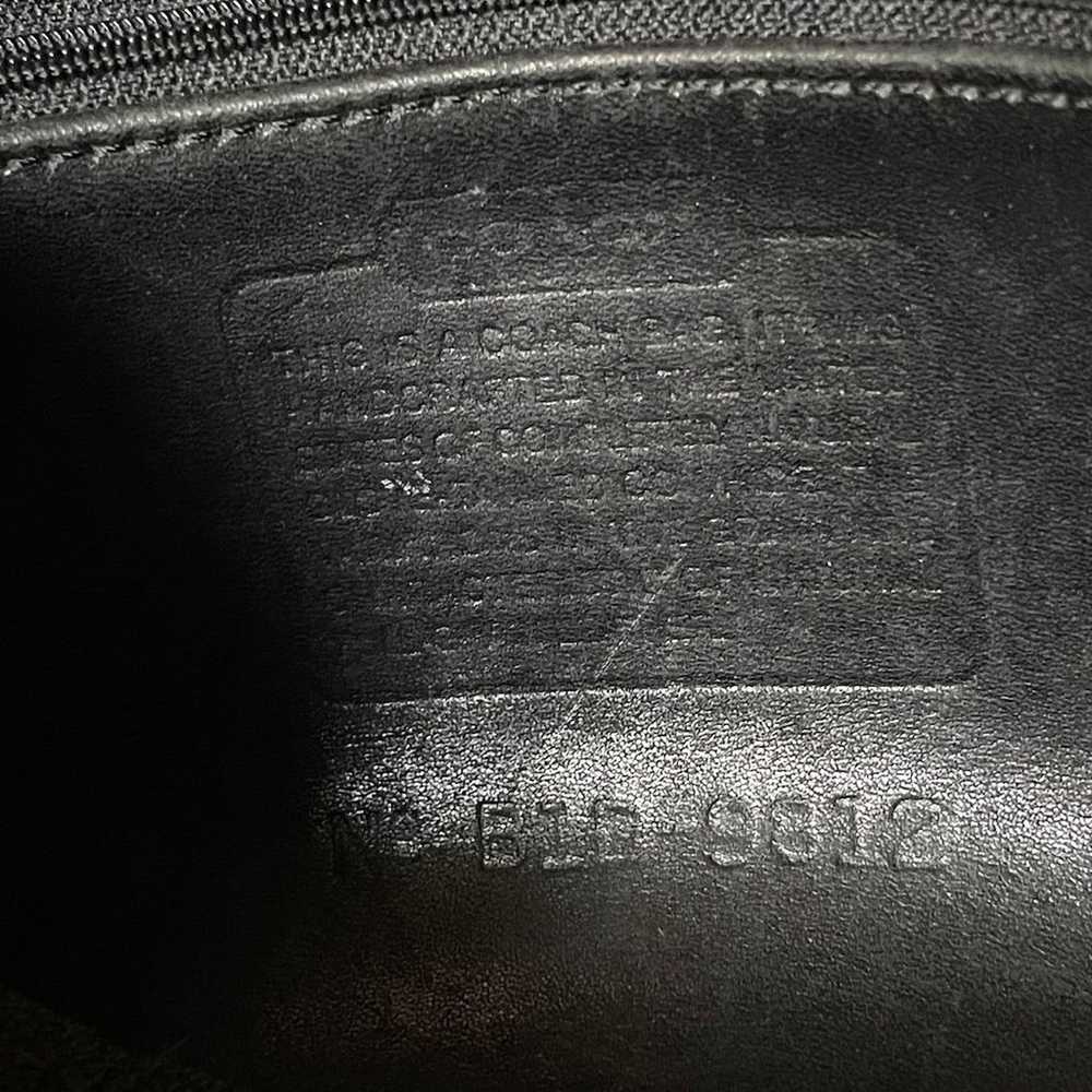 Vintage City Camera Pebbled Grain Leather 9812 Me… - image 6