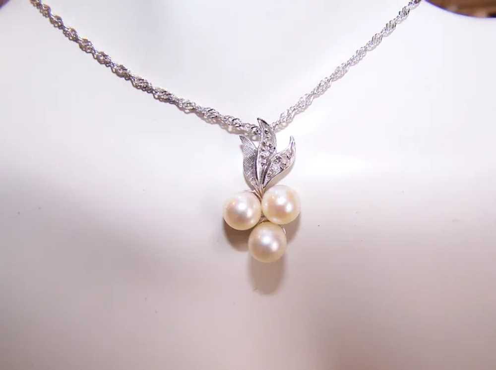 14K Gold Diamond and Cultured Pearl Pendant on 14… - image 7