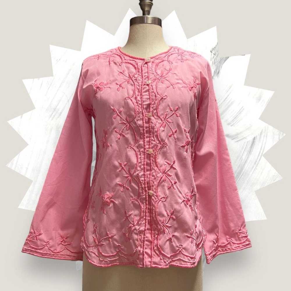 Embroidered Top Vintage Floral Blouse Size Medium… - image 1