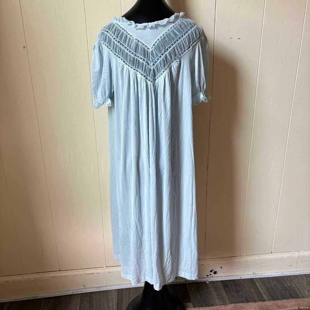 Unique Women’s Vintage Robe Nightgown Blue Silky … - image 5