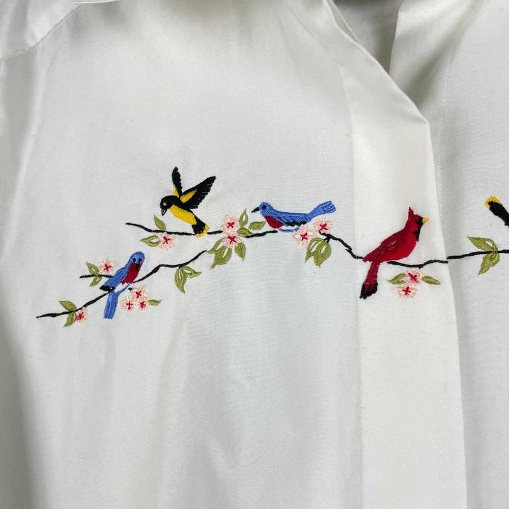 Vintage Orvis Button Up Blouse Shirt Birds Embroi… - image 3