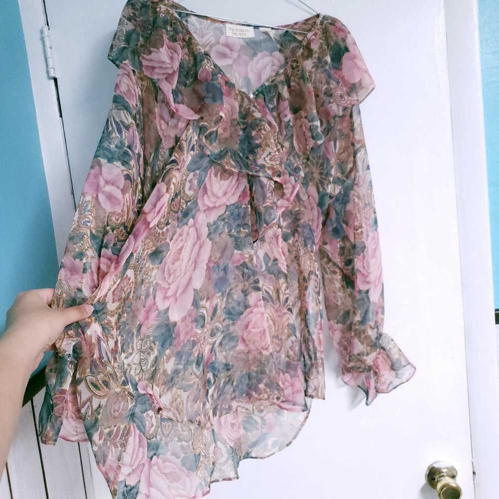 Victoria's Secret Vintage V Neck Floral Ruffle Sh… - image 2