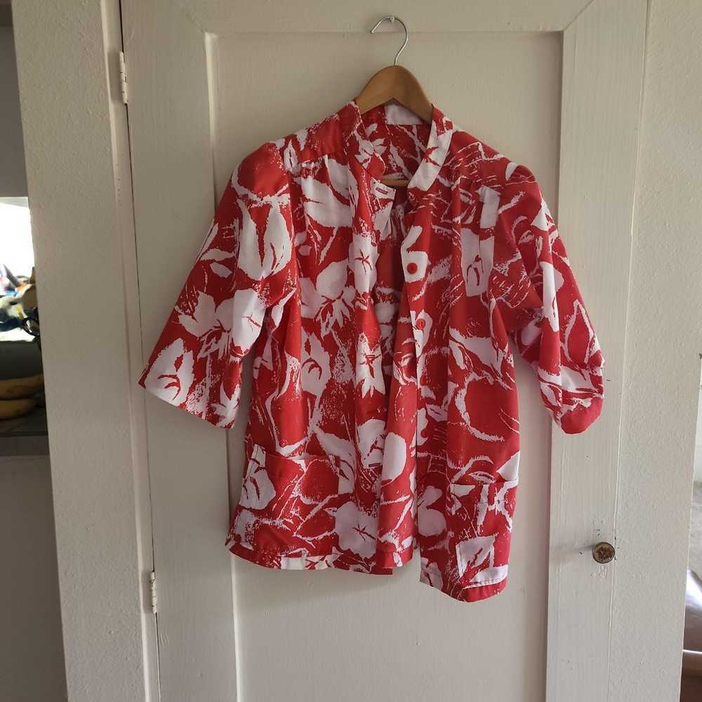 Vintage Hawaiian shirt - image 1