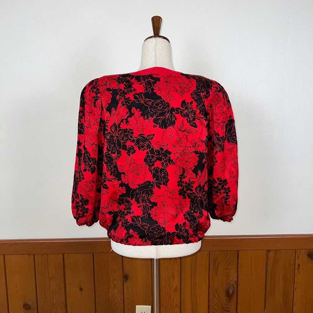 Fabulous Vintage 1980s Silk Floral Blouse! - image 2