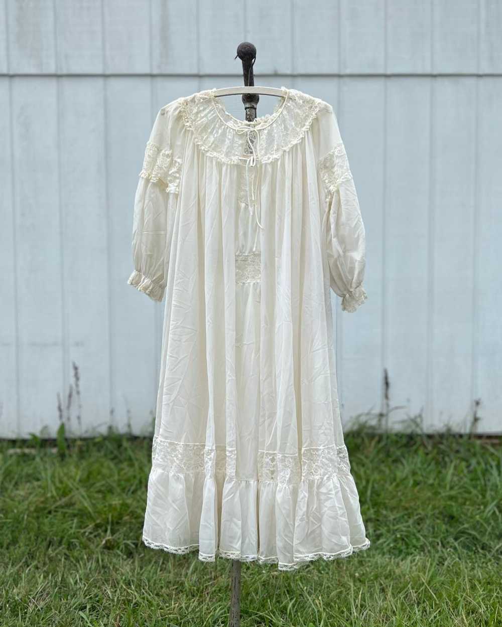 Radcliffe 1960s Peignoir Set (One Size) | Used,… - image 1