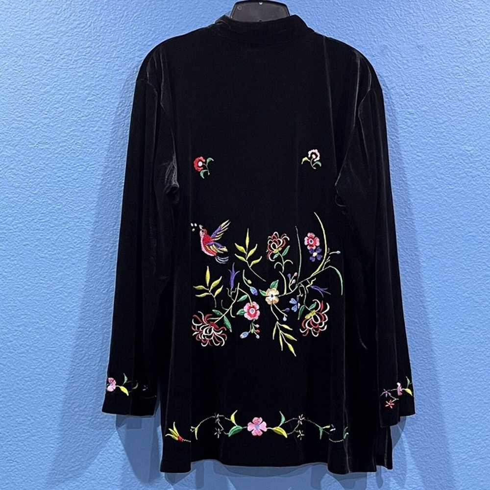 Vintage Susan Graver Black Velvet Kimono Style Em… - image 4