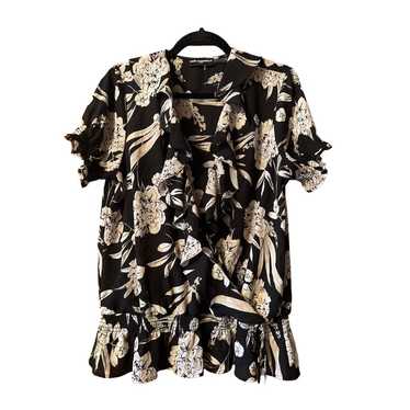 Karl Lagerfield Floral Wrap blouse floral feminine