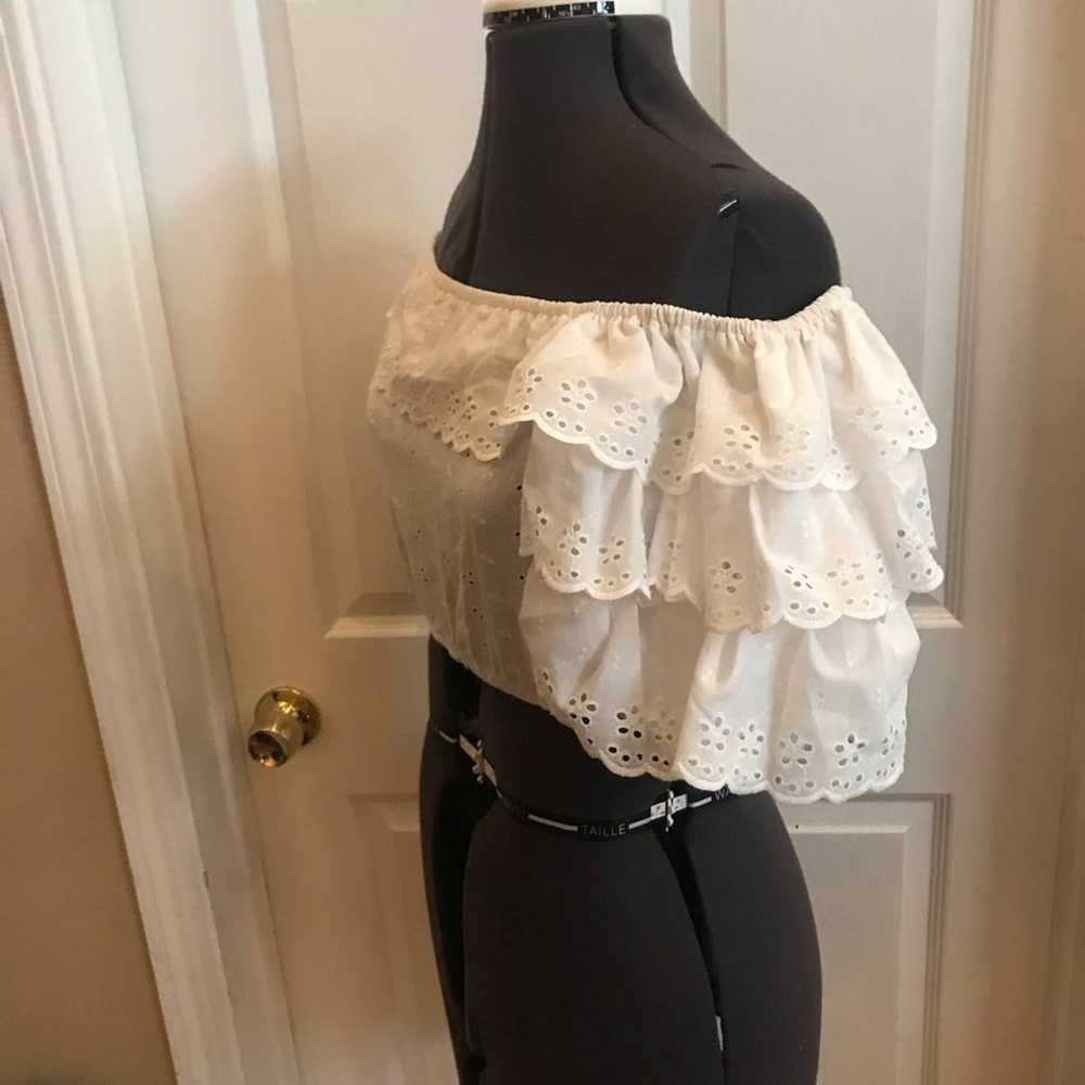 Vintage white crop top with puff sleeve sz M/L - image 4