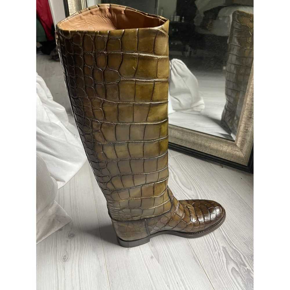 Gucci Alligator riding boots - image 5