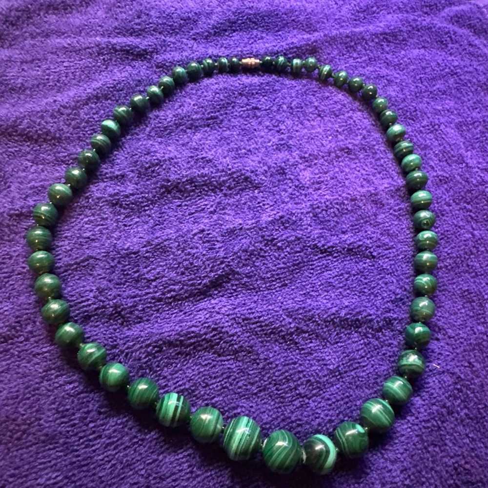 Vintage Estate Graduated Malachite Beaded Necklace - image 1