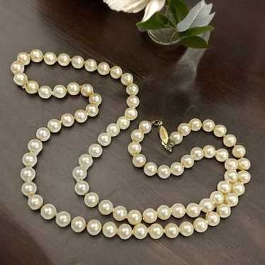 Vintage Classic Faux Pearl Necklace