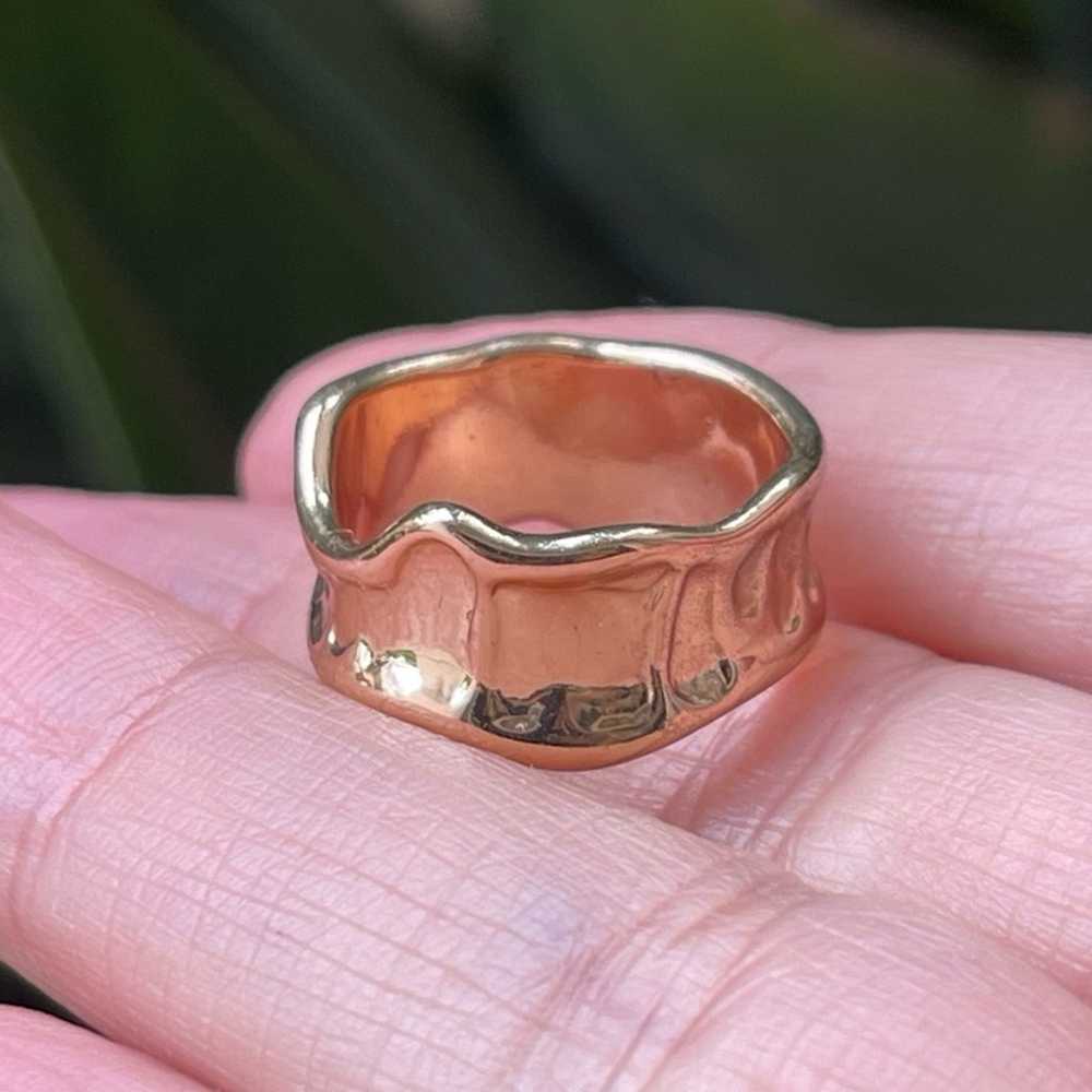 Hammered style rose gold tone size 5.0 pinky ring - image 1