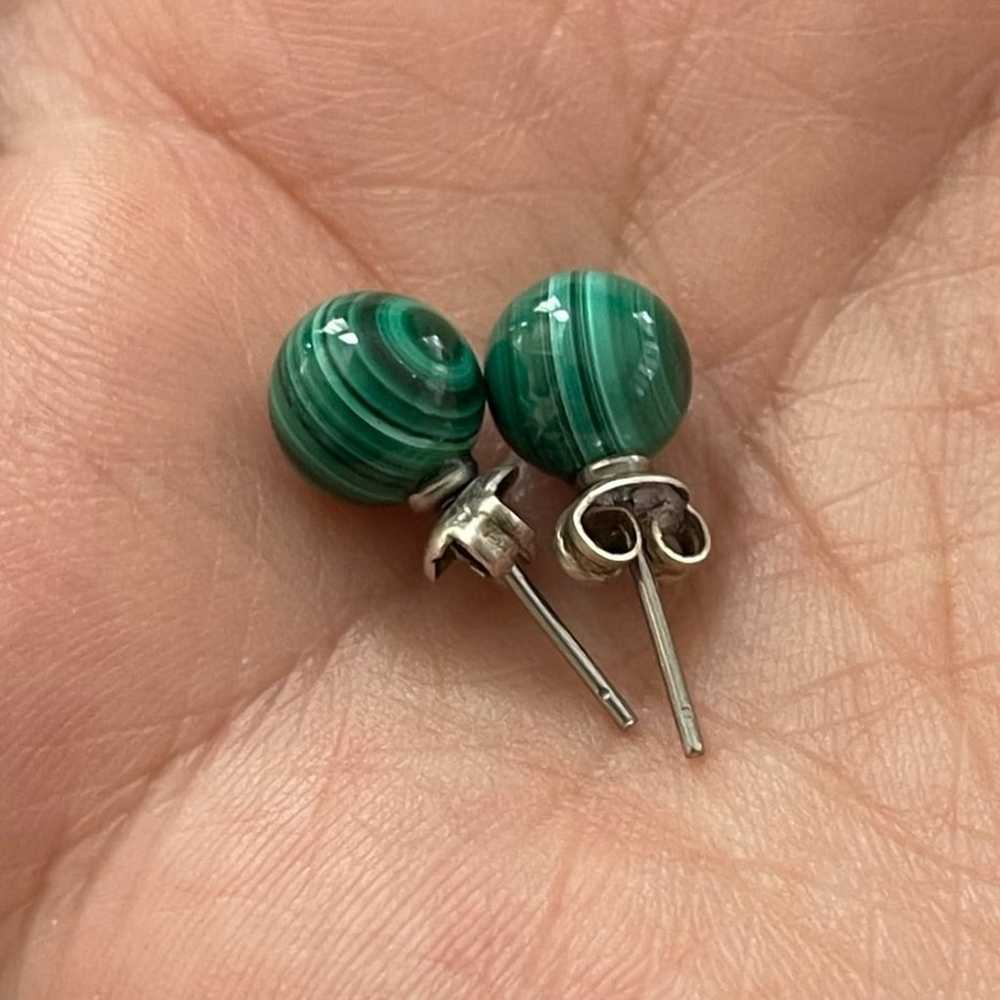 Natural malachite silver tone metal stud earrings - image 4