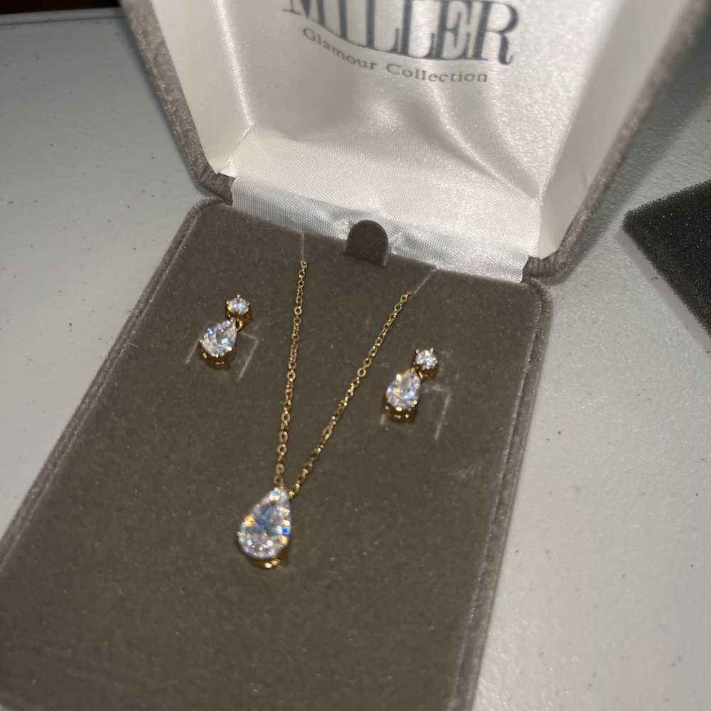 Nolan Miller’s Twinkling Pendant and Earring Set - image 2