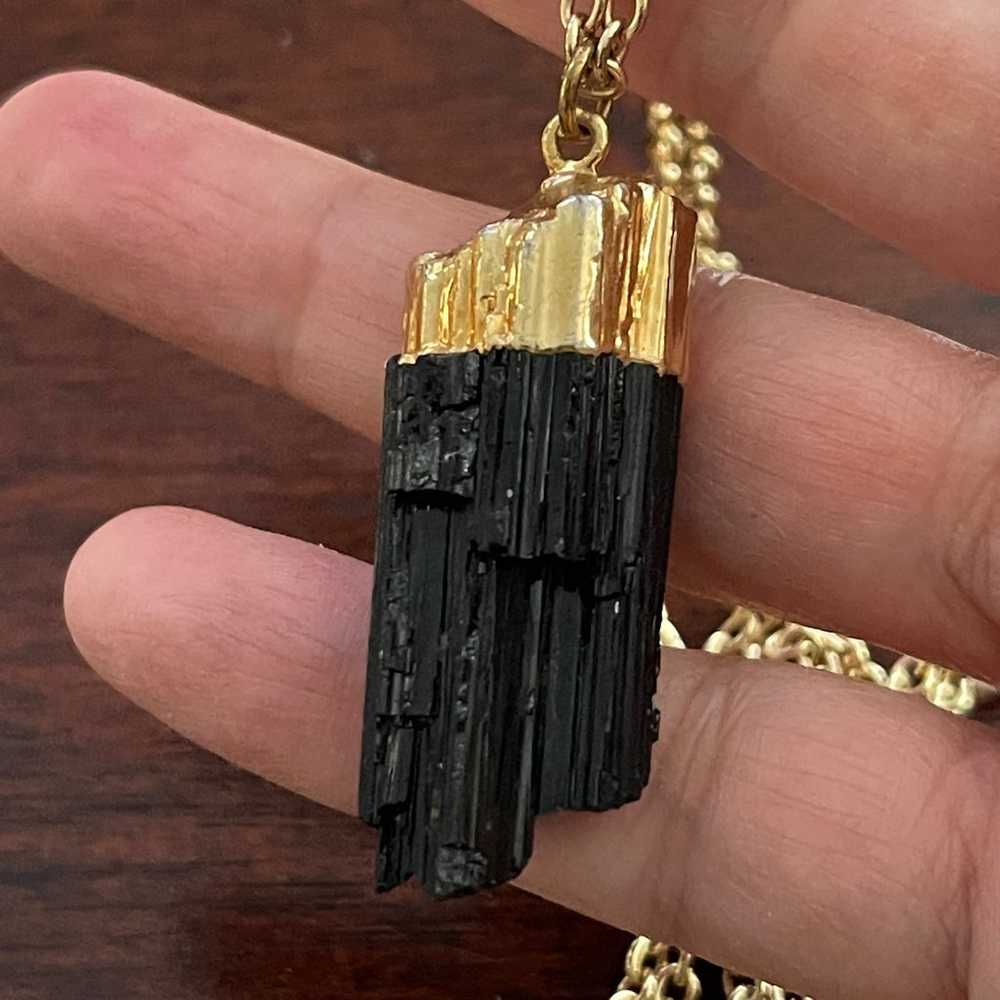 Natural black tourmaline gold tone pendant & long… - image 3