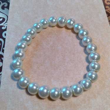 Freshwater Pearls Stretch Bracelet - image 1