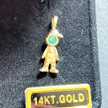 14k gold Baby boy with Genuine Emerald stone - image 1