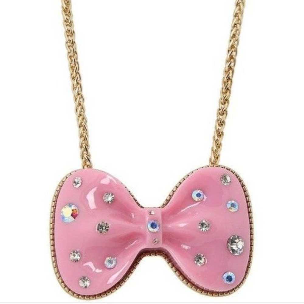 Betsey Johnson Rare Vintage Pink Rhinestone Bow N… - image 1