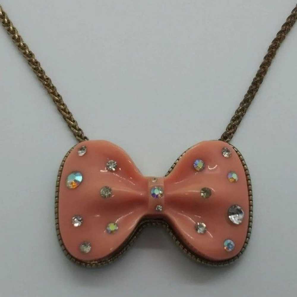 Betsey Johnson Rare Vintage Pink Rhinestone Bow N… - image 4